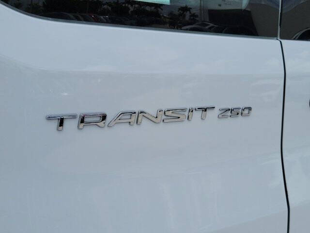 2025 Ford Transit