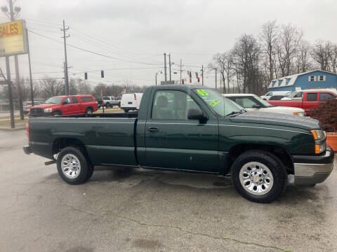 2005 Chevrolet Silverado 1500 for sale at BELL AUTO & TRUCK SALES in Fort Wayne IN