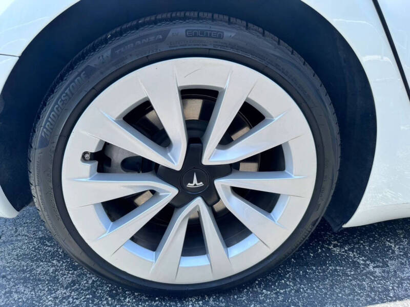 2021 Tesla Model 3 Standard Range Plus