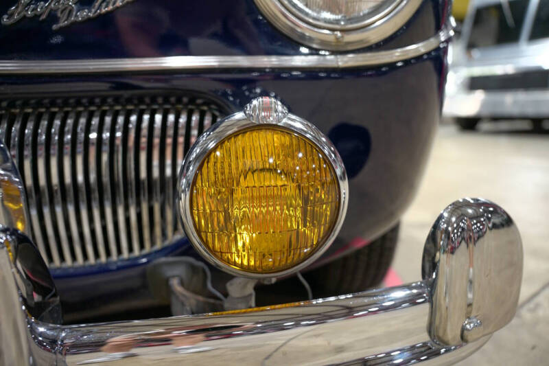 1941 Ford Super Deluxe