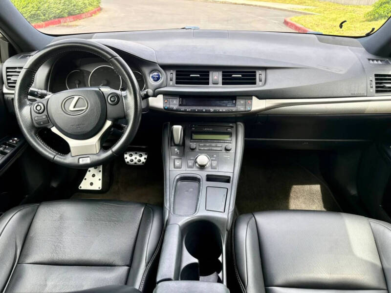 2014 Lexus CT 200h
