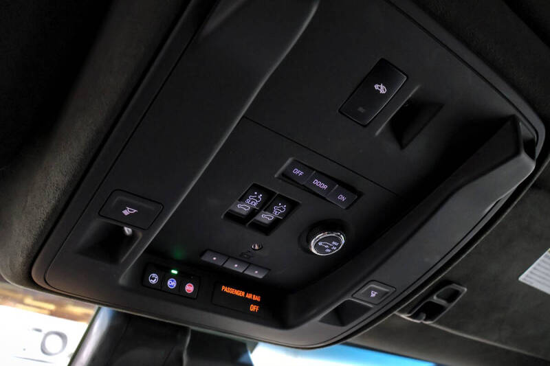 2018 Cadillac Escalade ESV Platinum