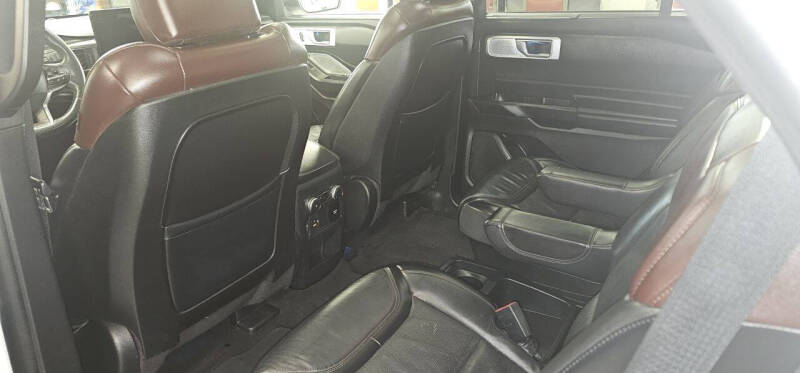2020 Ford Explorer Platinum