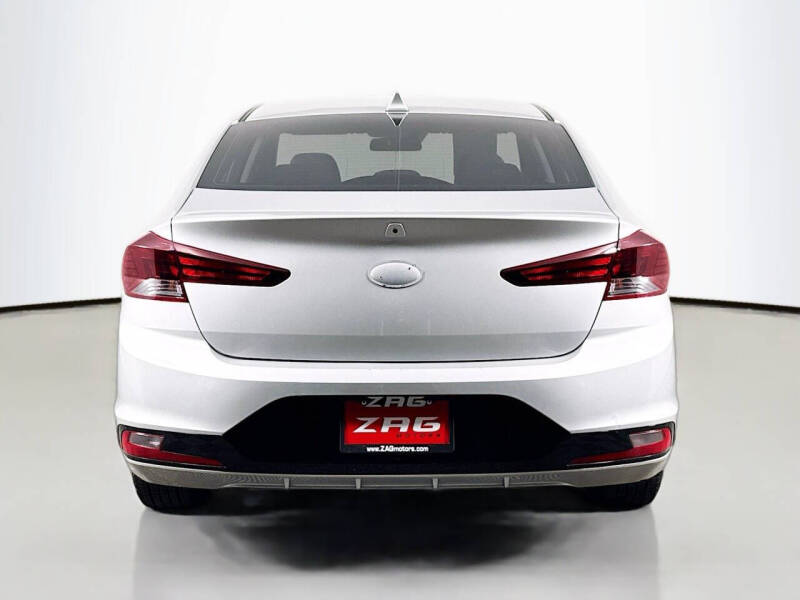 2019 Hyundai Elantra