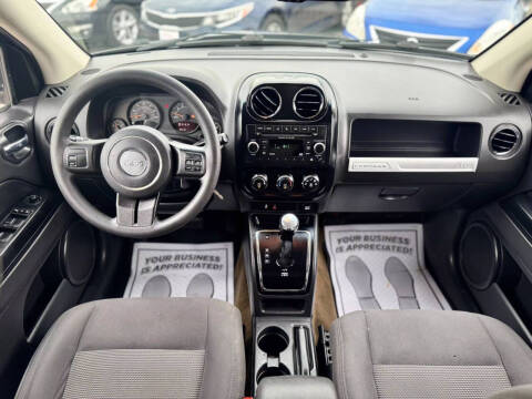 2016 Jeep Compass Sport