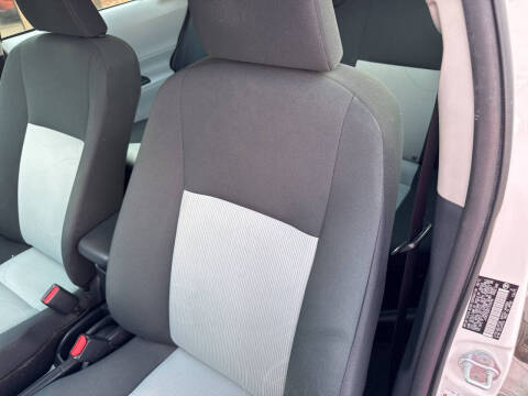 2012 Toyota Prius c Two