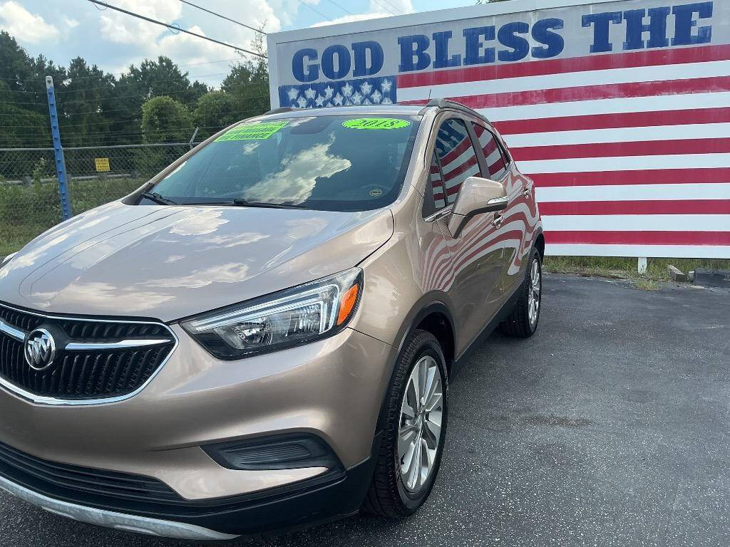 Gold 2018 Buick Encore Preferred Preferred 4dr Crossover 2