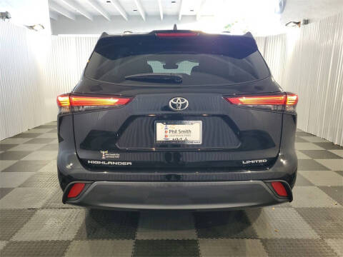 2022 Toyota Highlander Limited