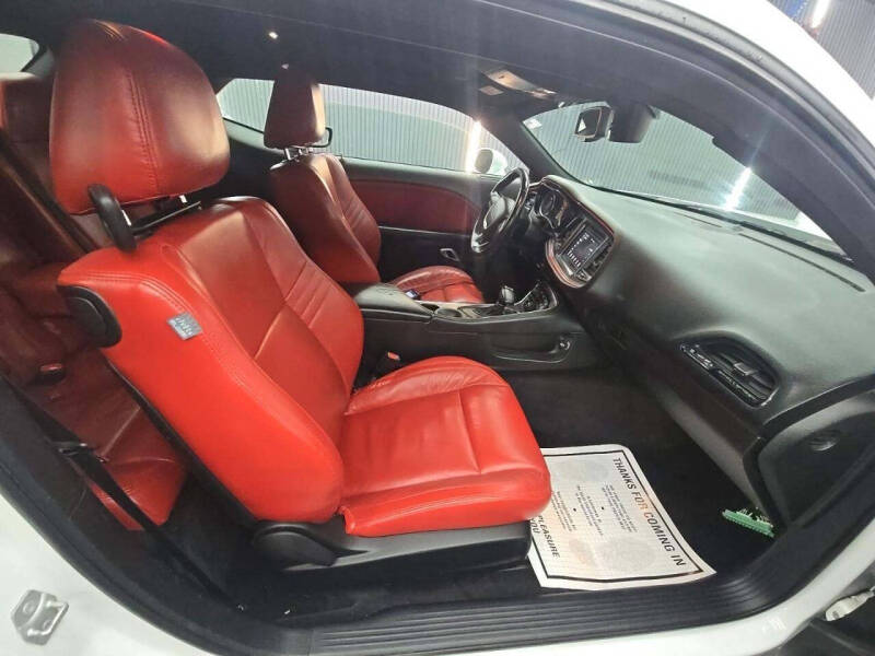2018 Dodge Challenger SXT
