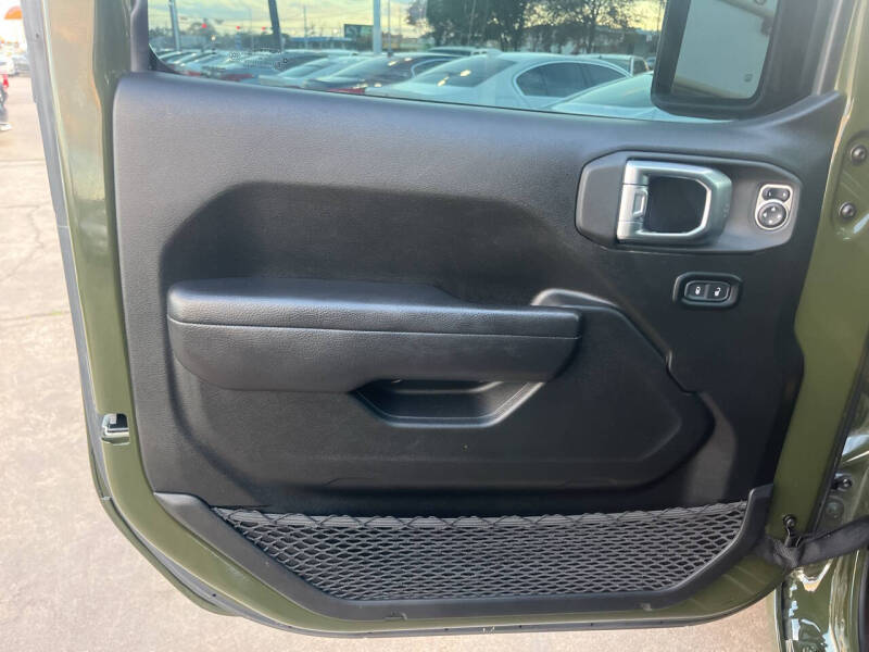 2023 Jeep Gladiator Willys