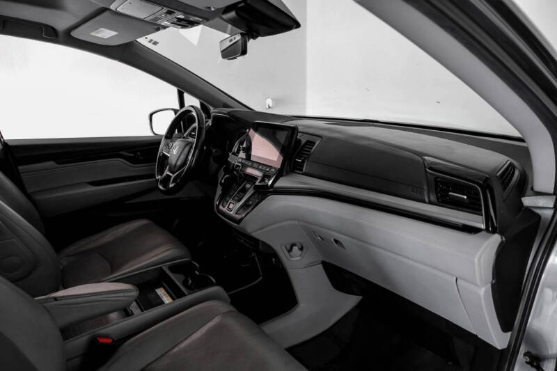 2019 Honda Odyssey Elite