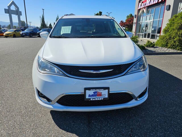 Used 2020 Chrysler Pacifica Touring L with VIN 2C4RC1BG5LR113032 for sale in Burlington, WA