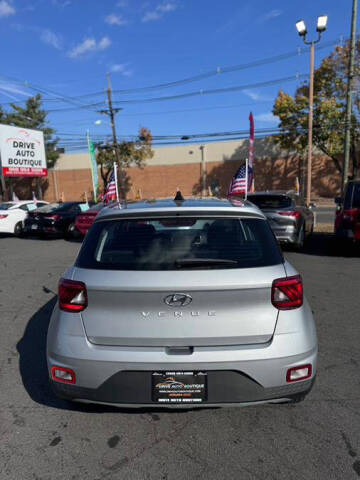 2021 Hyundai Venue SE