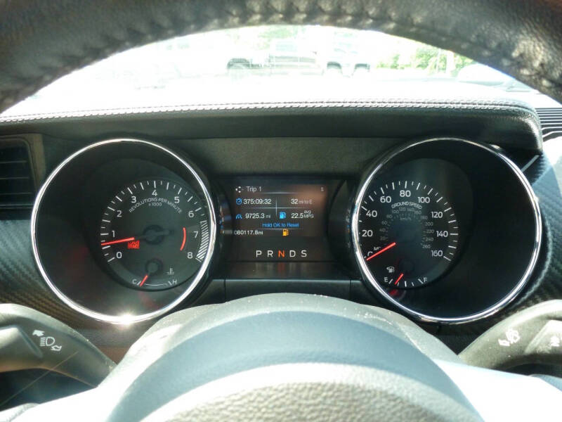 2016 Ford Mustang V6