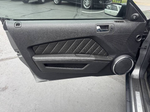 2011 Ford Mustang V6 Premium