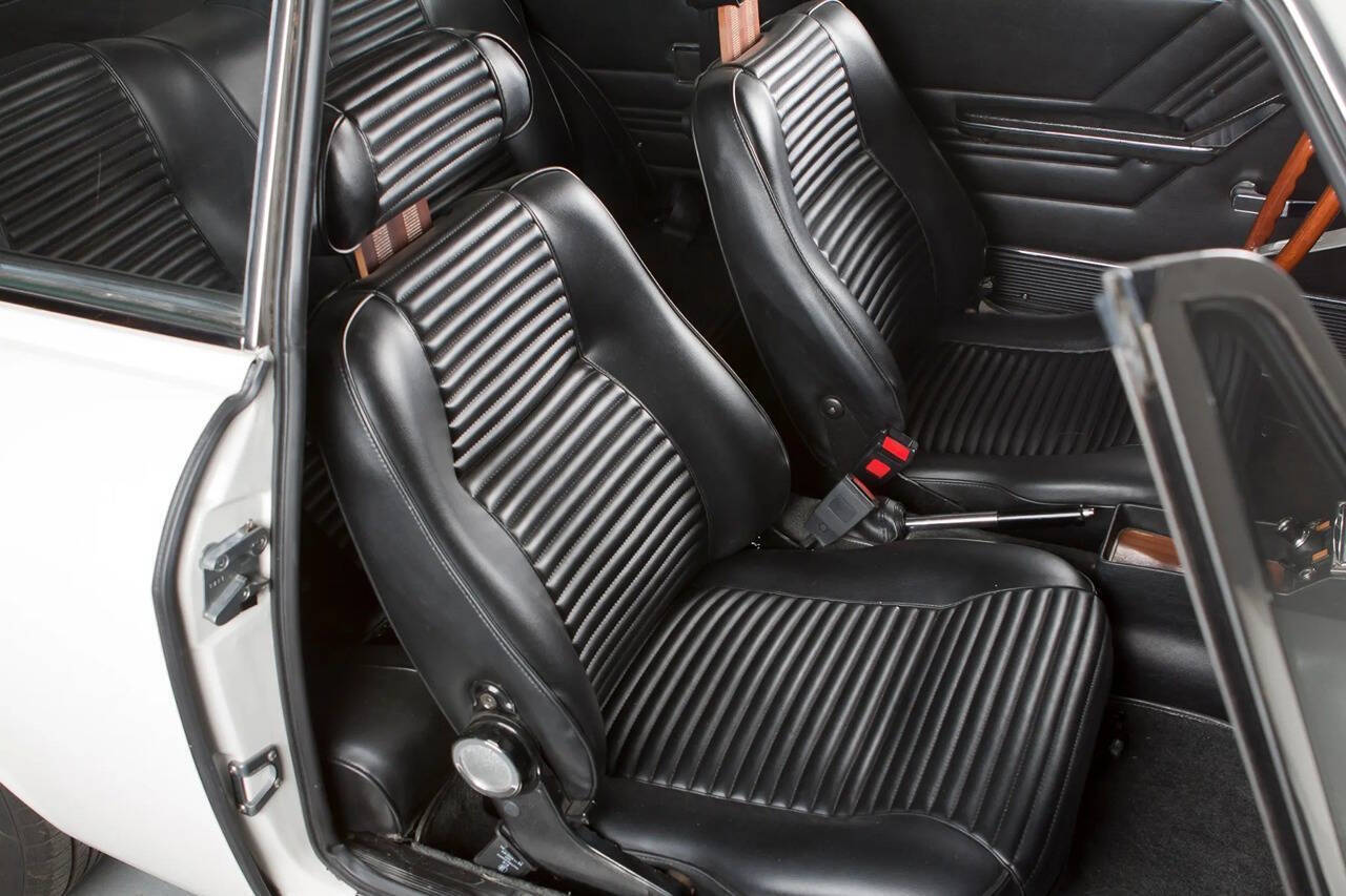 1973 Alfa Romeo 2000 GTV 21