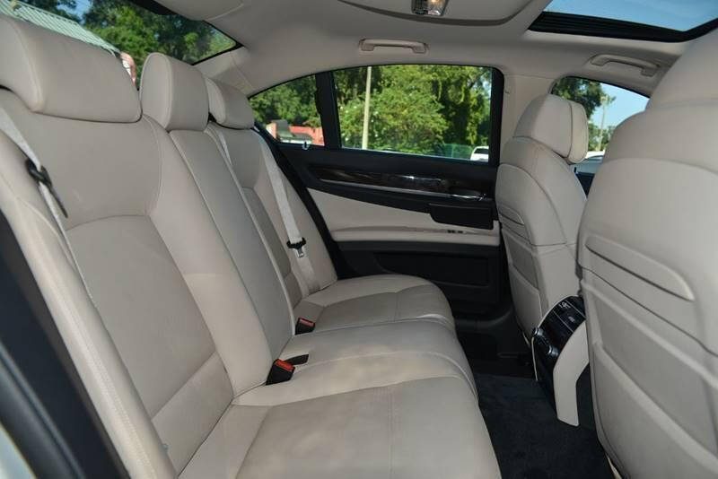 2011 BMW 7 Series 750i