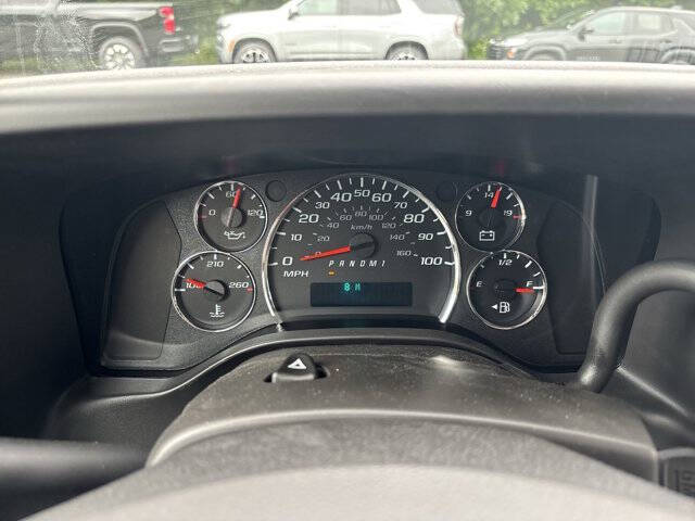 2025 Chevrolet Express 2500