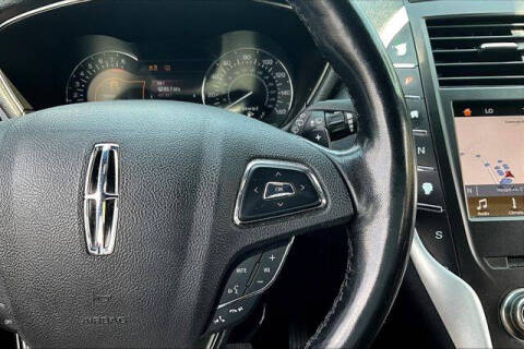 2019 Lincoln MKC Select