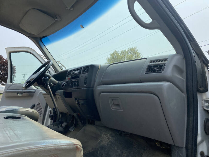 2000 Ford F-650 Super Duty