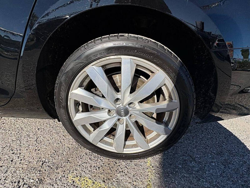 2017 Audi A4 2.0T quattro Premium