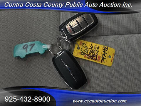 2017 Chrysler Pacifica Hybrid Touring Plus