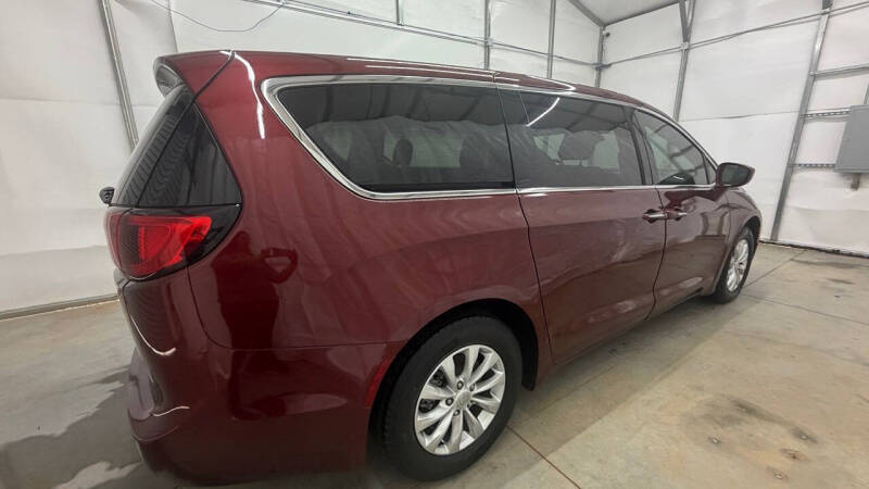 2018 Chrysler Pacifica Touring Plus