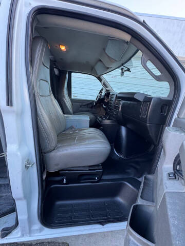 2017 Chevrolet Express 3500