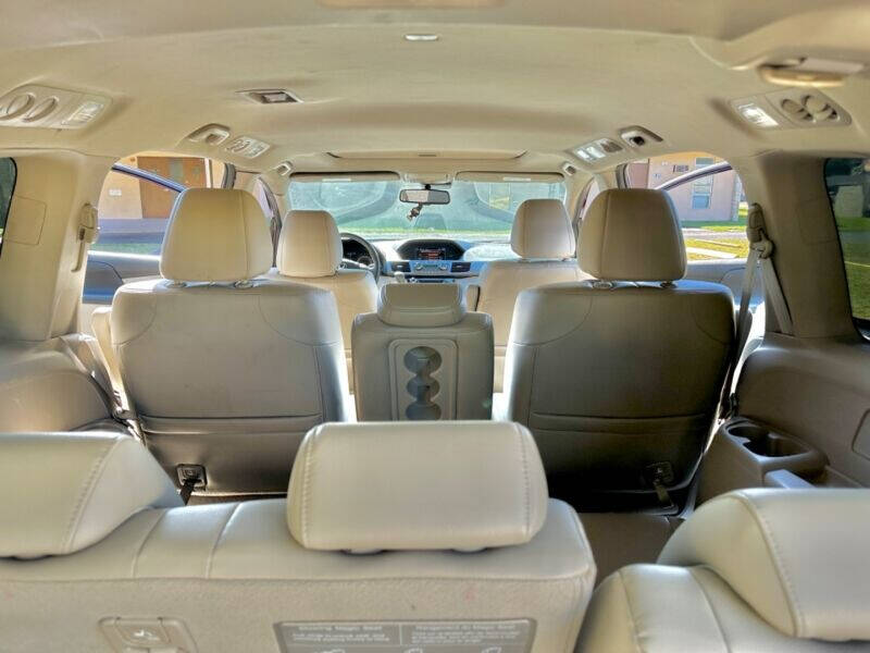 2014 Honda Odyssey  - $15,995