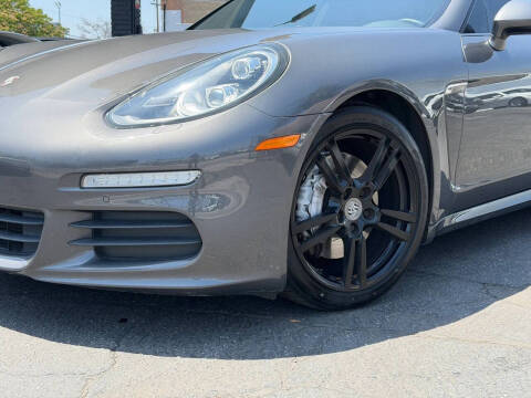 2014 Porsche Panamera