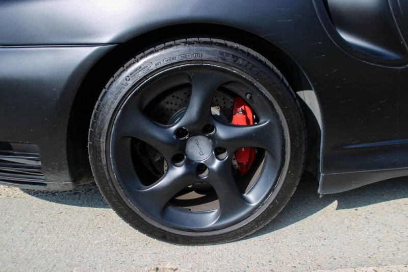 2004 Porsche 911 Turbo