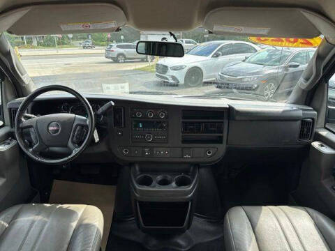 2023 GMC Savana 2500