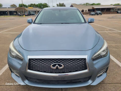 2015 Infiniti Q50 Premium