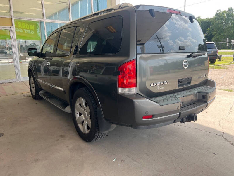 2011 Nissan Armada SL