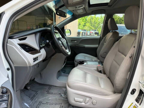 2017 Toyota Sienna