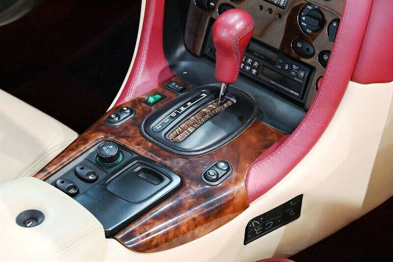 1997 Aston Martin DB7