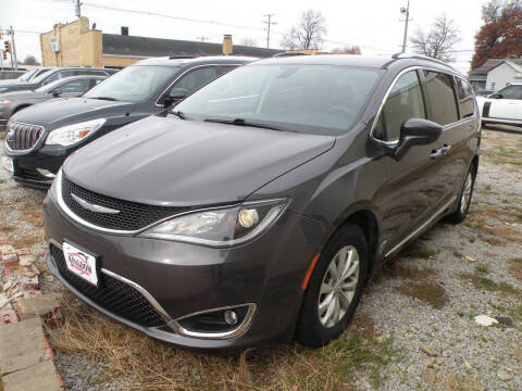 2018 Chrysler Pacifica Touring L