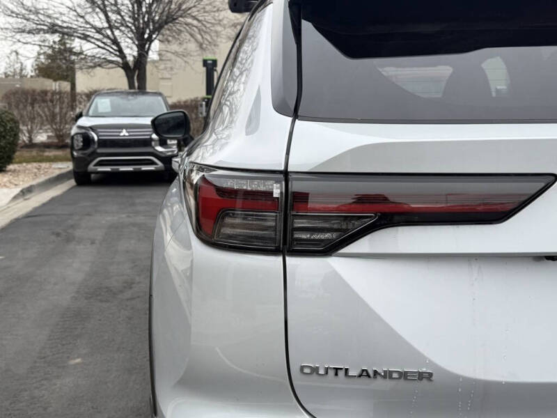 2026 Mitsubishi Outlander