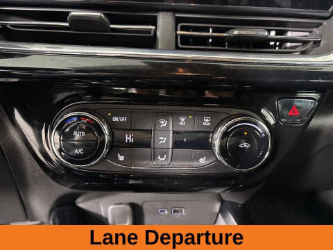 2025 Chevrolet Trax RS