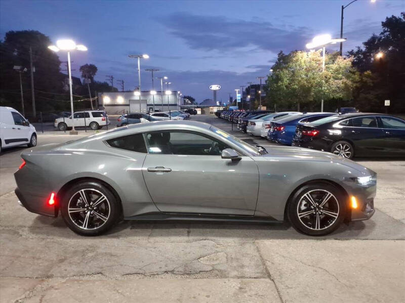 2024 Ford Mustang EcoBoost