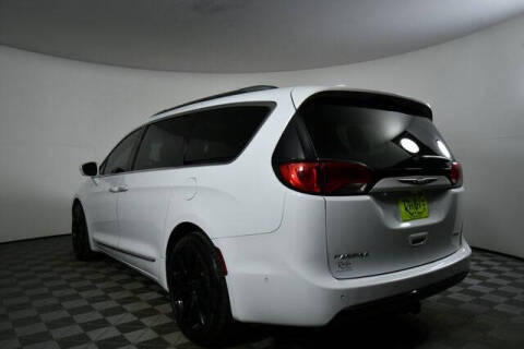 2020 Chrysler Pacifica Limited