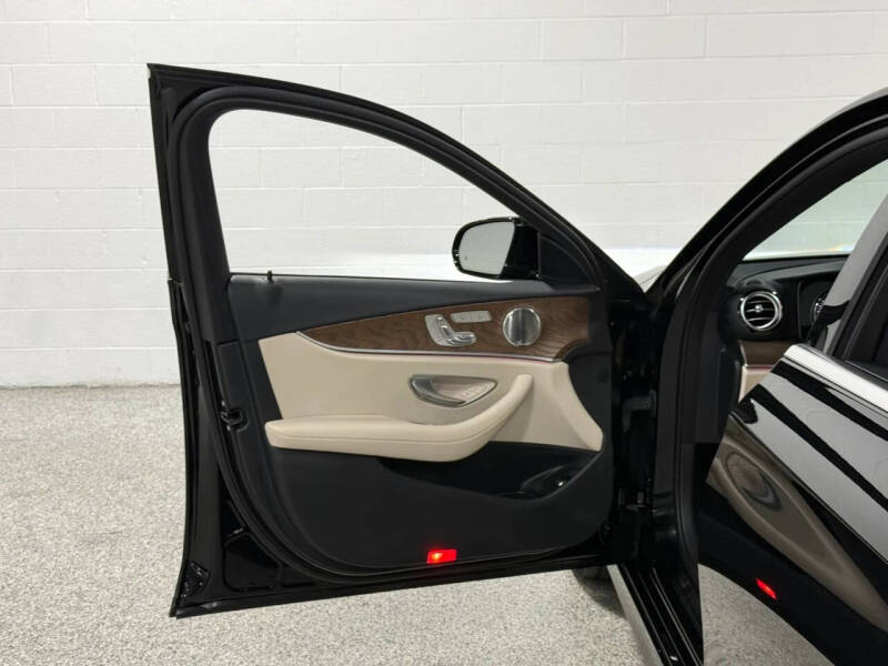 2019 Mercedes-Benz E-Class E 300 4MATIC