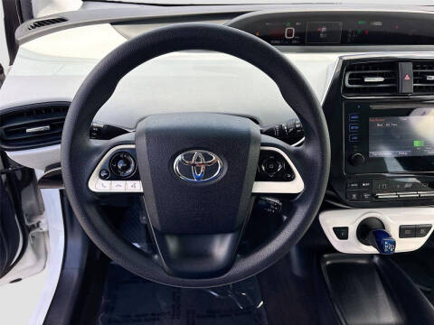 2016 Toyota Prius Two
