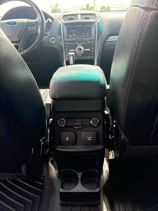 2016 Ford Explorer Sport