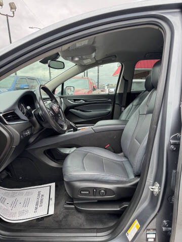 2020 Buick Enclave Essence