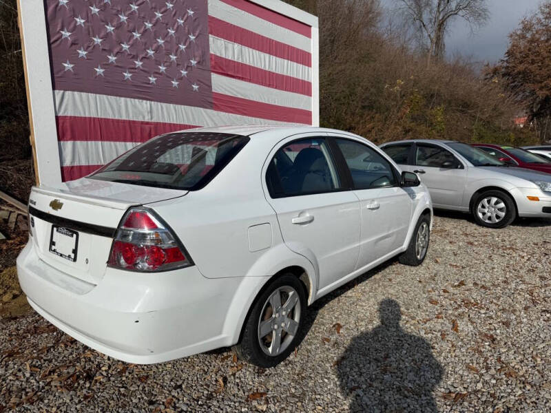 2011 Chevrolet Aveo LT