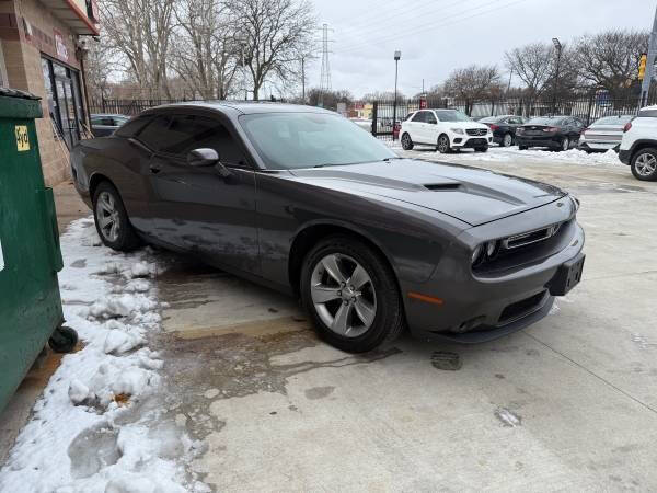 2016 Dodge Challenger SXT