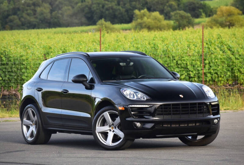 2017 Porsche Macan