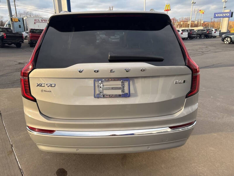 2025 Volvo XC90 B6 Plus Bright Theme 7P