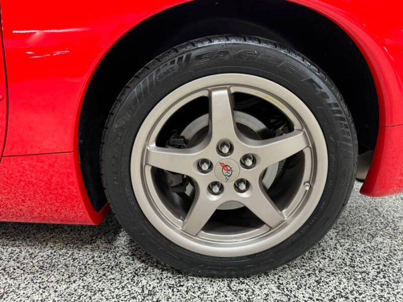 2004 Chevrolet Corvette